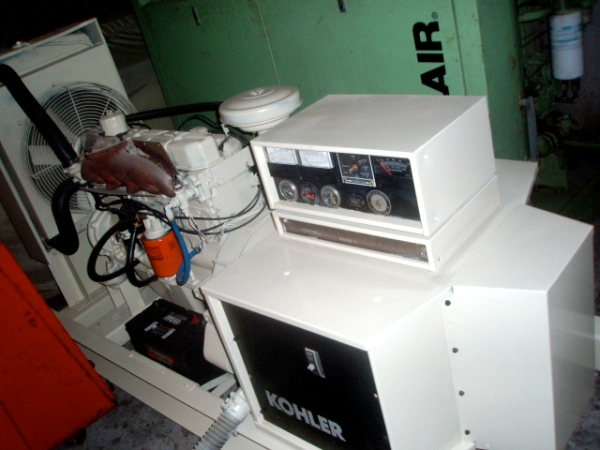 45 KW Kohler, natural gas,skid mounted, 120/208 Volts,less than 10 hours of use - Image 1