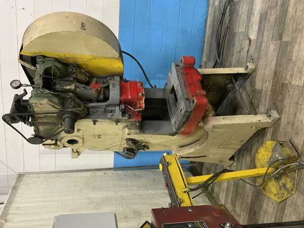 32 Ton, Minster #4, OBI press, WPC press Control, 24" x 15" bed area, 130 SPM, 5 HP - Image 1
