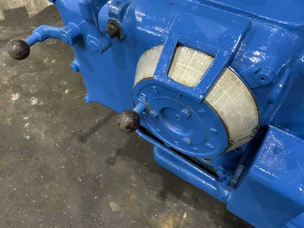 27-1/2" x 72" Lodge & Shipley #25, hollow spindle engine lathe, 20" swing over cross slide, 4-jaw 21" chuck - Image 6