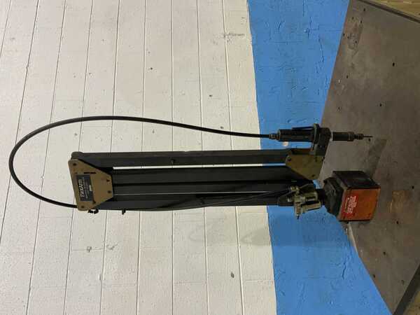 Pneumatic tapping arm, Flexarm, 66" reach, with Ingersoll-Rand Cyclone TX200 grinder - Image 1