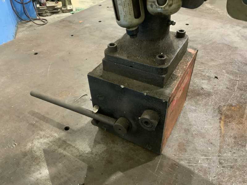Pneumatic tapping arm, Flexarm, 66" reach, with Ingersoll-Rand Cyclone TX200 grinder - Image 6