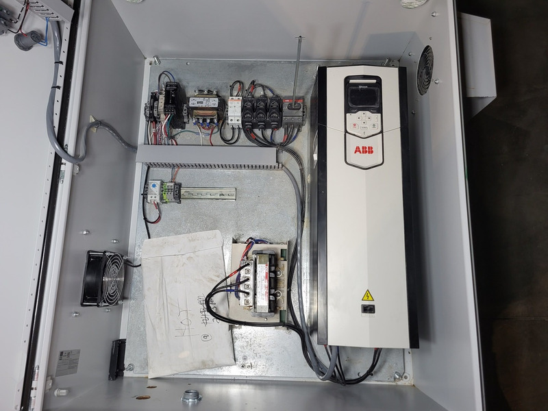 15 HP ABB, ACS880-01-035A-7, VFD, 19 amps, 600 Volts, 3 phase - Image 4