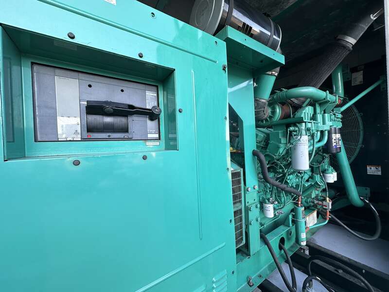750 KW Cummins #DQFFA, diesel generator set, 277/480 Volts, 468 hours, 1490 HP @ 1800 RPM, QST30-G5 NR2 - Image 5
