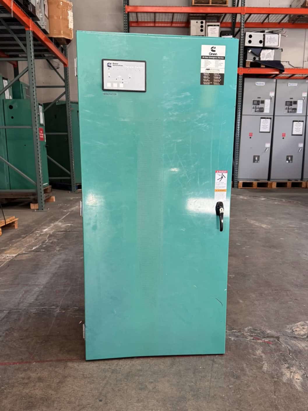 400 Amp. Cummins OTPCC-5712837, automatic transfer switch, 3-pole, 208 Volts, Nema 1, 2005 - Image 1