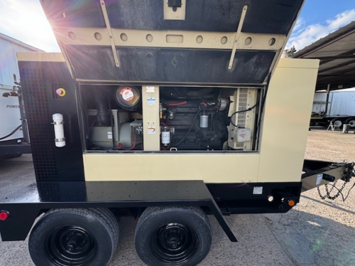 100 KW John Deere #IRG125, diesel rental generator, sound house enclosure, 240/480 Volts, 10857 hours, 2007 - Image 2