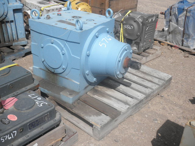 72 HP @ 350 RPM, Flender #KLN-280, Right Angle Gear Reducer Gearbox, 2.90 :1 Ratio, 120 RPM Output, 53 kW - Image 1
