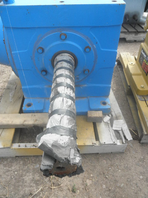 71 HP @ 350 RPM, Flender #KLN-280, Right Angle Gear Reducer Gearbox, 2.92 :1 Ratio, 119.70 RPM Output - Image 5