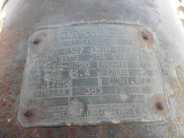 2 HP @ 1725 RPM, Master #106621, Right Angle Gearbox, 4.56:1 Ratio, 383 RPM Output, 220/440 V - Image 2