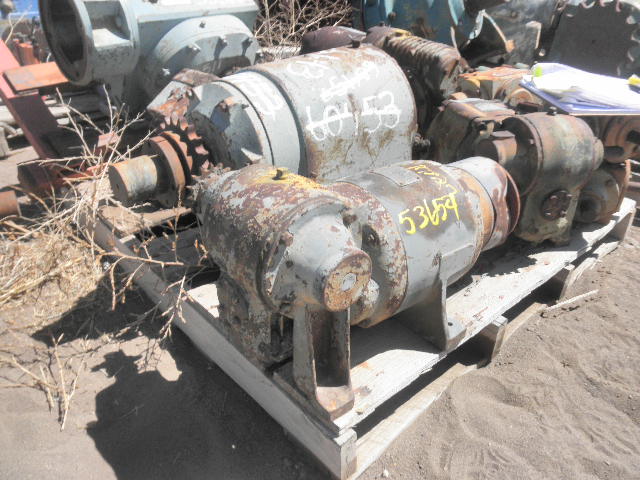 2 HP @ 1725 RPM, Master #106621, Right Angle Gearbox, 4.56:1 Ratio, 383 RPM Output, 220/440 V - Image 3