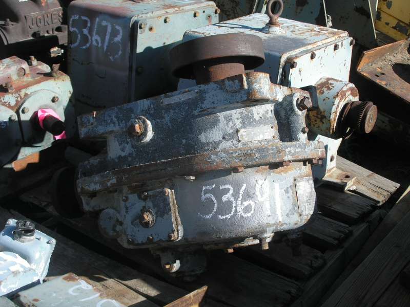 35.2 HP @ 1750 RPM, Philadelphia, Right Angle Gearbox, 7.59:1 Ratio, 230 RPM Output - Image 2