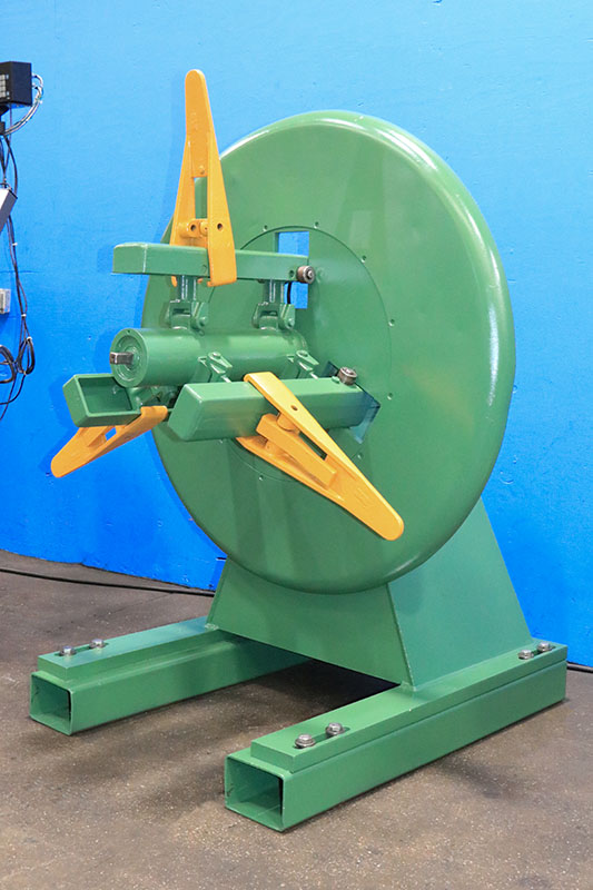 2500 lb. Perfecto #18-M-SB, motorized uncoiler, 18" width, 60" outside dimensions, 15.5"-20.5" ID, 21" - Image 2