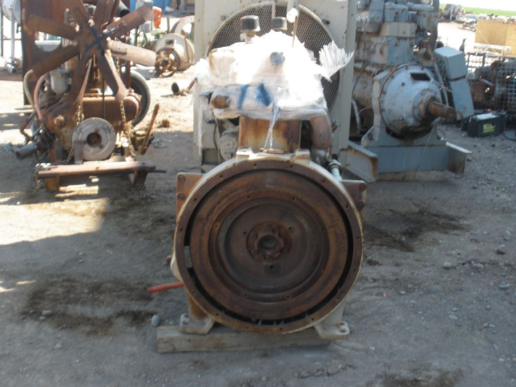 145 HP @ 1200 RPM, Waukesha #145, Natural Gas Engine, Inline 6-cylinder - Image 4