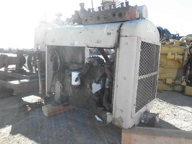 29 HP @ 2200 RPM, Waukesha #VRG-155U, Natural Gas Engine, 4-cylinder - Image 2