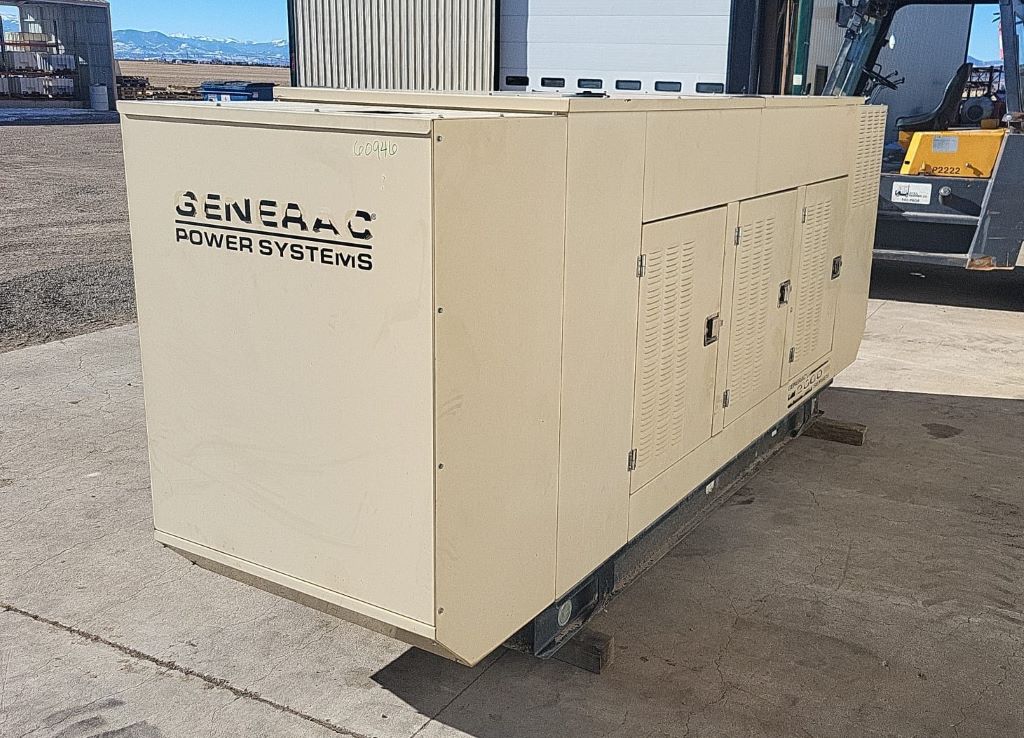 100 KW Generac #2966970100, Natural Gas Generator, 107 HP, 2300 RPM, 120/240 V, 279 hours, 2003 - Image 2
