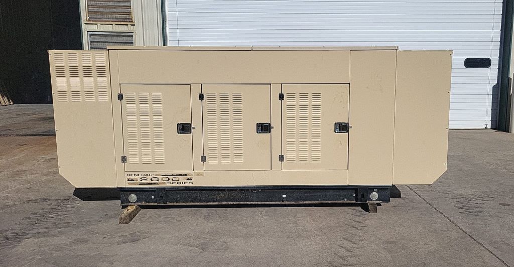 100 KW Generac #2966970100, Natural Gas Generator, 107 HP, 2300 RPM, 120/240 V, 279 hours, 2003 - Image 3