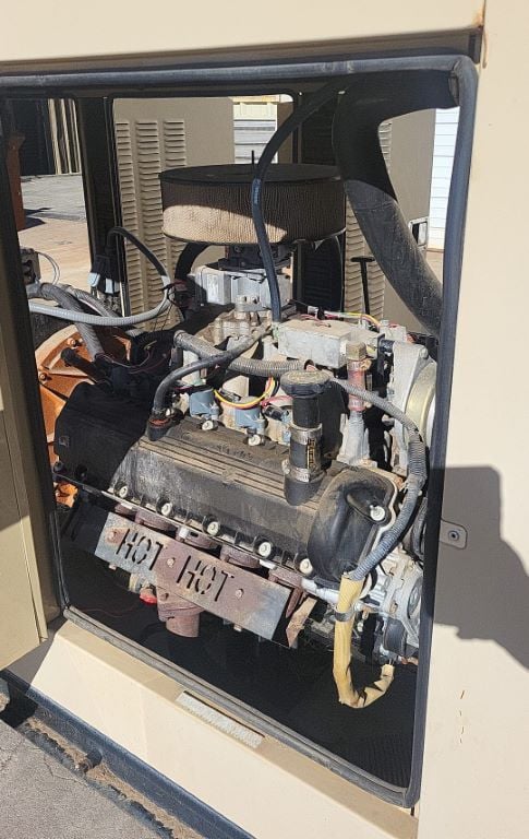 100 KW Generac #2966970100, Natural Gas Generator, 107 HP, 2300 RPM, 120/240 V, 279 hours, 2003 - Image 10