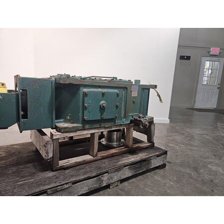 Sumitomo #PX-8065R4, right-angle spiral bevel gear motor, liquid mixer drive, 10 HP, 298.235 ratio - Image 3