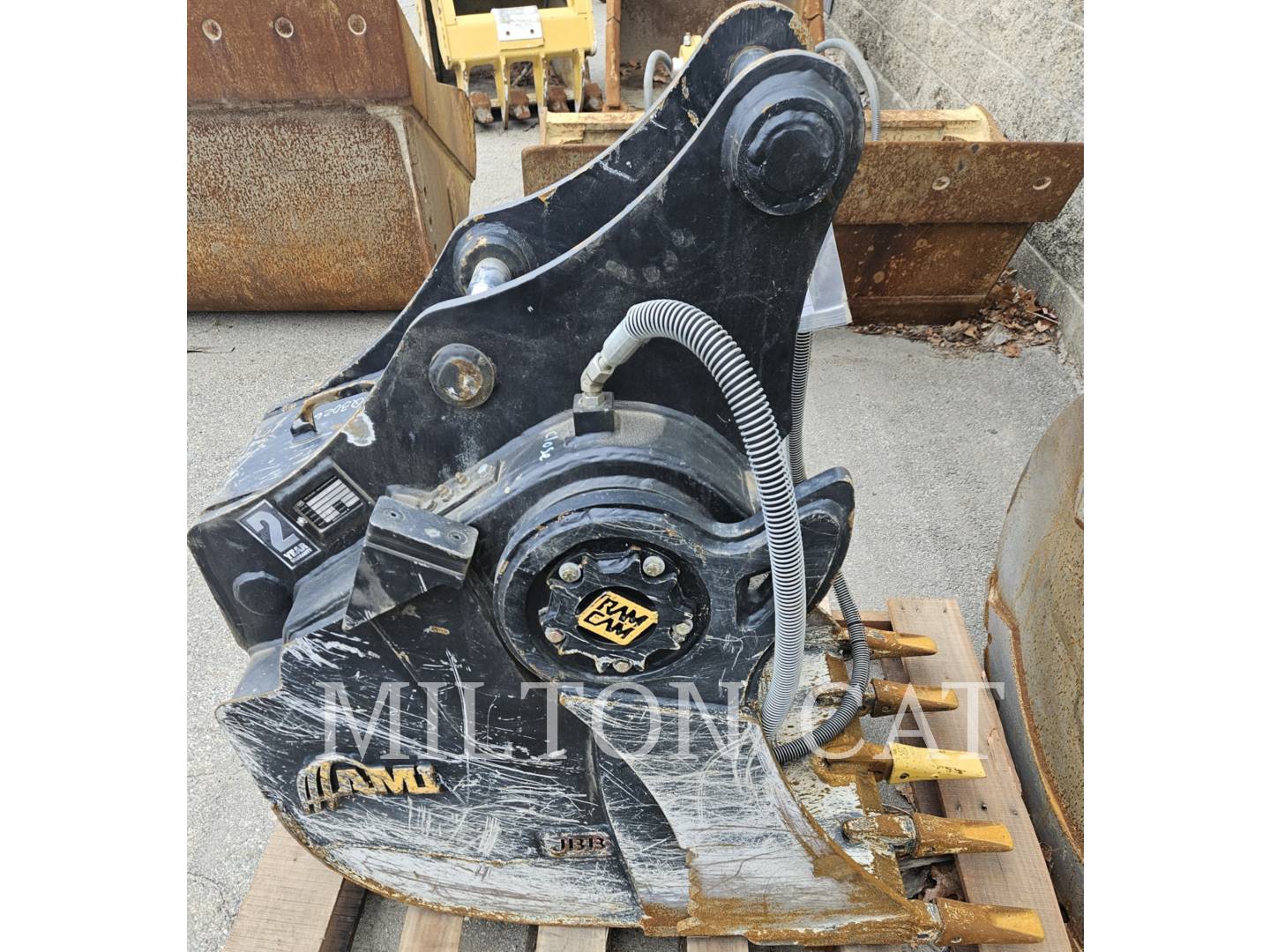 Ami Attachmentst BHL 24" HEAVY DUTY JAW BONE BUCKET, Bucket, S/N: 24002253-01-01, 2024 - Image 2
