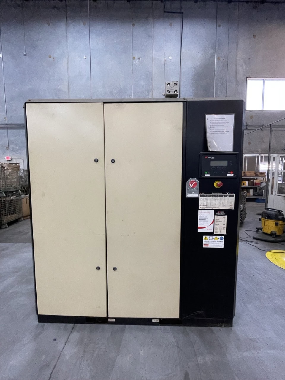 307 cfm, 140 psig, Ingersoll-Rand #IRN75H-CC Compressor, 75 HP, VSD & Dryer, 460v, 2007 - Image 1