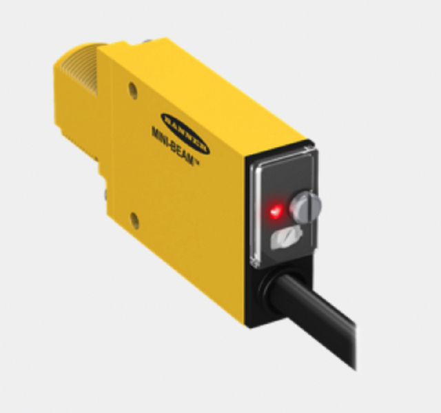 Banner SM2A312LV 25964 Mini-Beam Retro Sensor, Range 5 m, Input 24-240V ac - Image 1