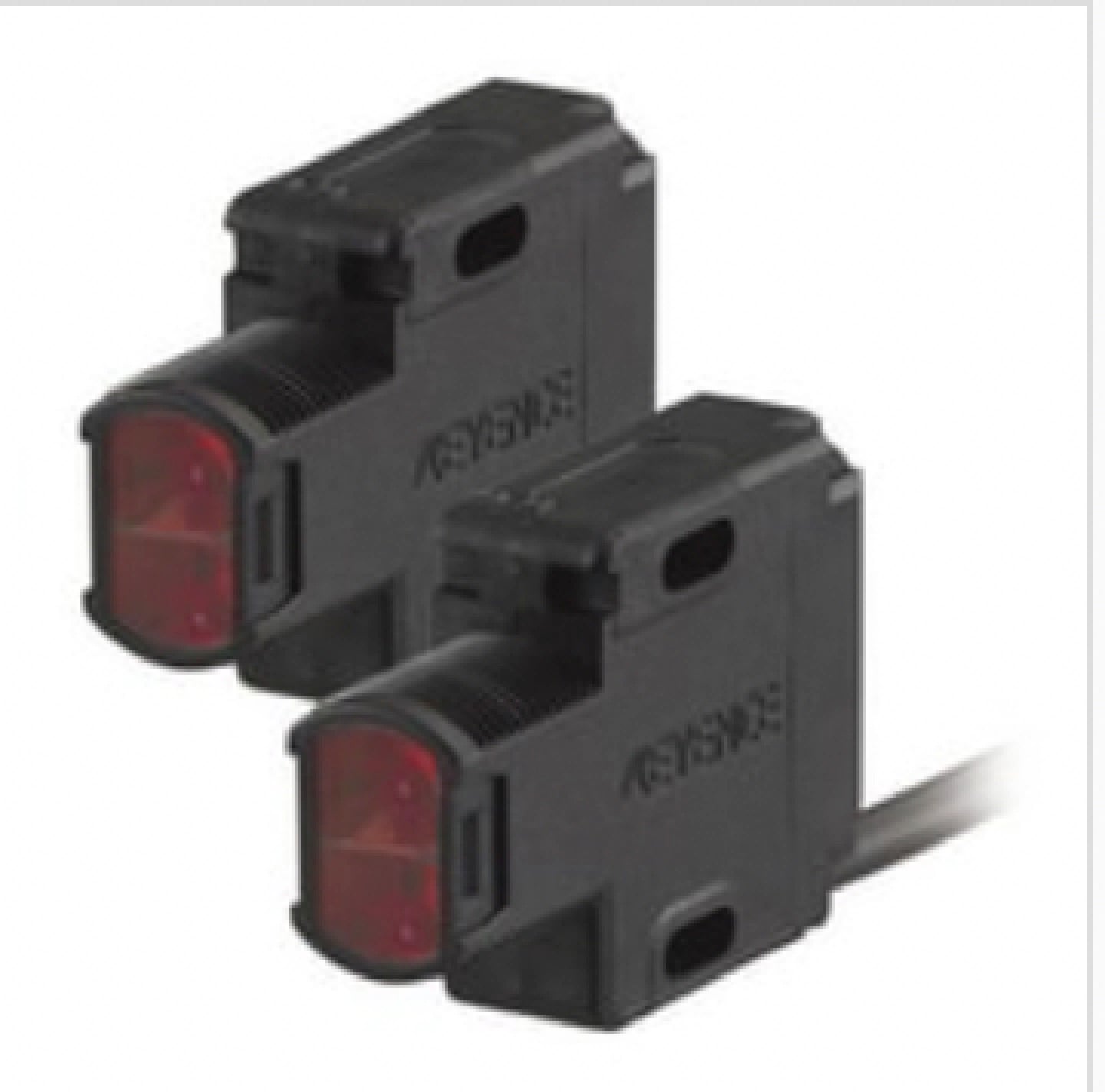 Keyence PZ-G51B Photoelectric Sensor, Threaded Mount Thrubeam Cable Type, NPN - Image 1