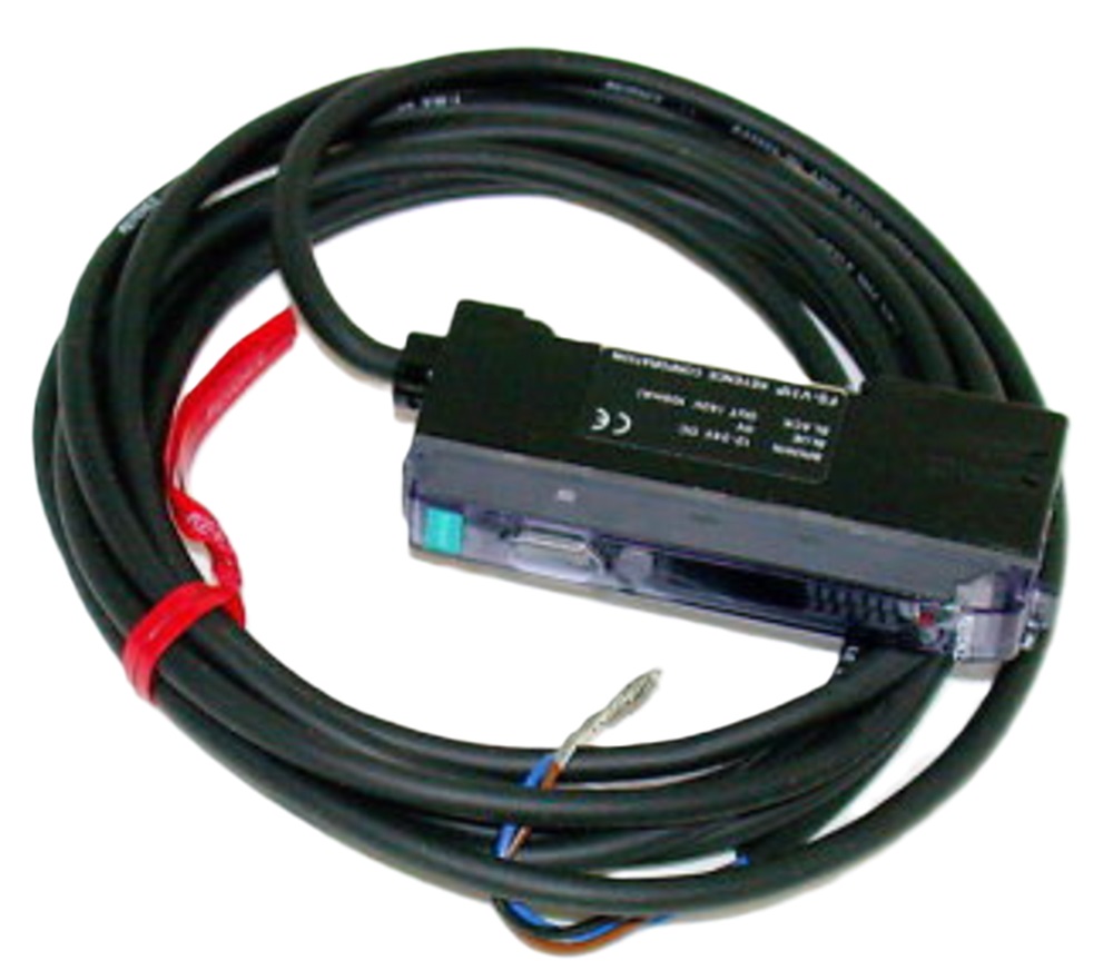 Keyence FS-V11P Digital Fiber Optic Sensor, Fiber Amplifier, Cable Type, Main - Image 1