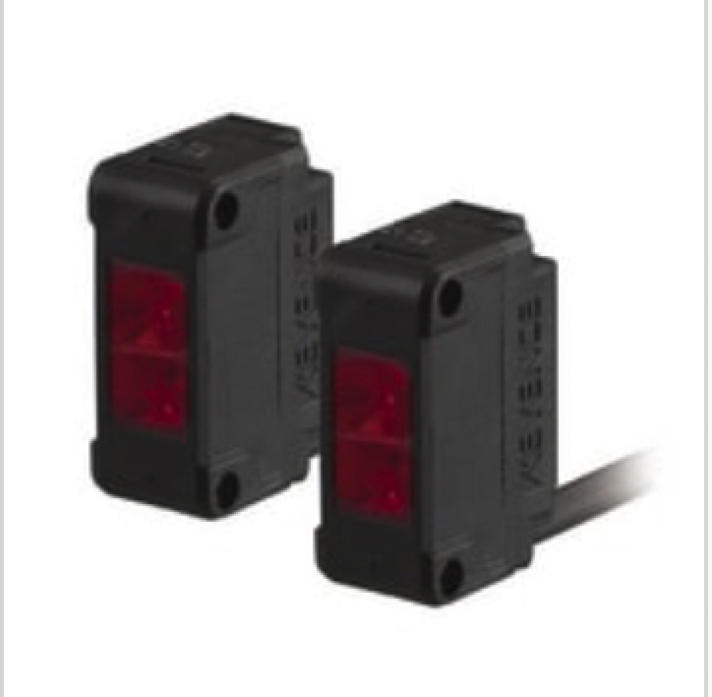 Keyence PZ-G51EP Photoelectric Sensors, Square Transmissive, M12 Connector, PNP - Image 1