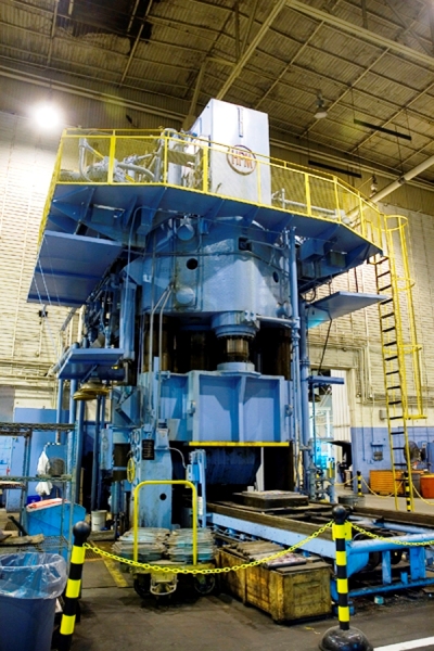 7000 Ton, HPM, hydraulic, 36" stroke, 53" daylight, 144" x 72" bed, 6300 ton cushion, 1953, #2560CE - Image 3