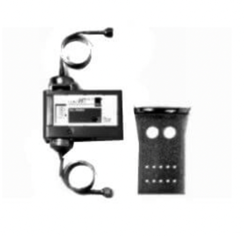 Johnson Controls P28NA-8C Lube Oil Protection Pressure Control (12 VAC/VDC) - Image 1