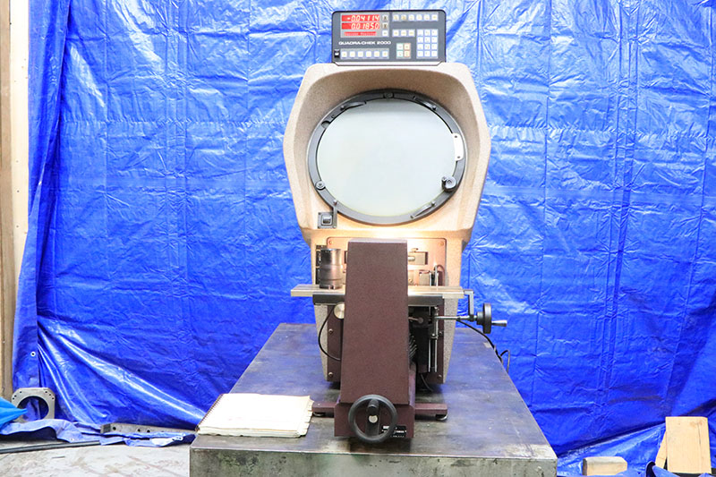 14" Scherr-Tumico #20-3500, bench type optical comparator, 10X/20X lenses, surface illumination, Quadra-Chek - Image 3