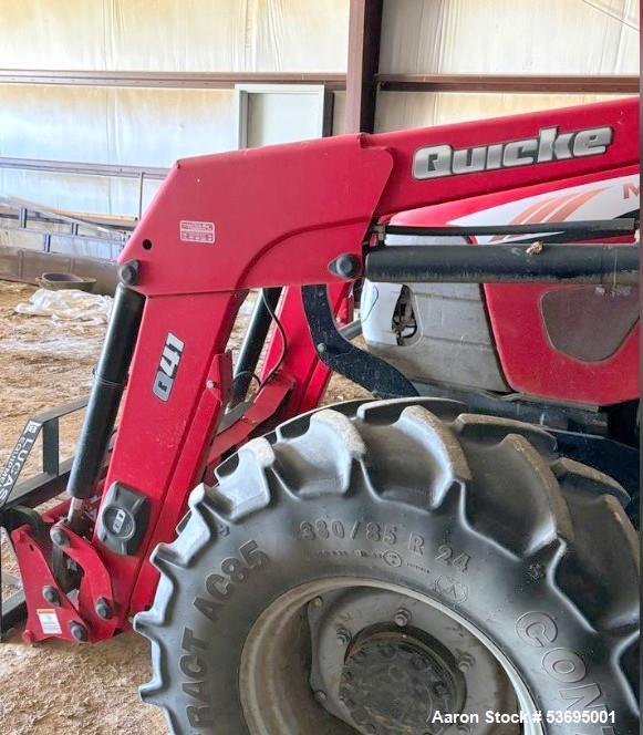 McCormick #X60.30, Utility Tractor, Quicke frontloader, Bucket and baler attachments included, 2012 - Image 5