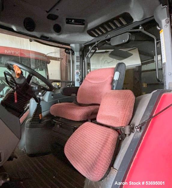 McCormick #X60.30, Utility Tractor, Quicke frontloader, Bucket and baler attachments included, 2012 - Image 8