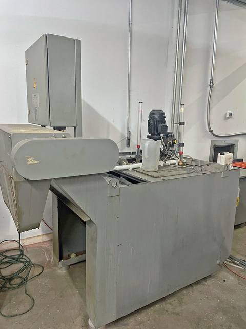 DMG, Mori #Deckel-Maho-DMU-70-eVolution 5-Axis vertical machining center, 60 automatic tool changer, 29.5" X - Image 3