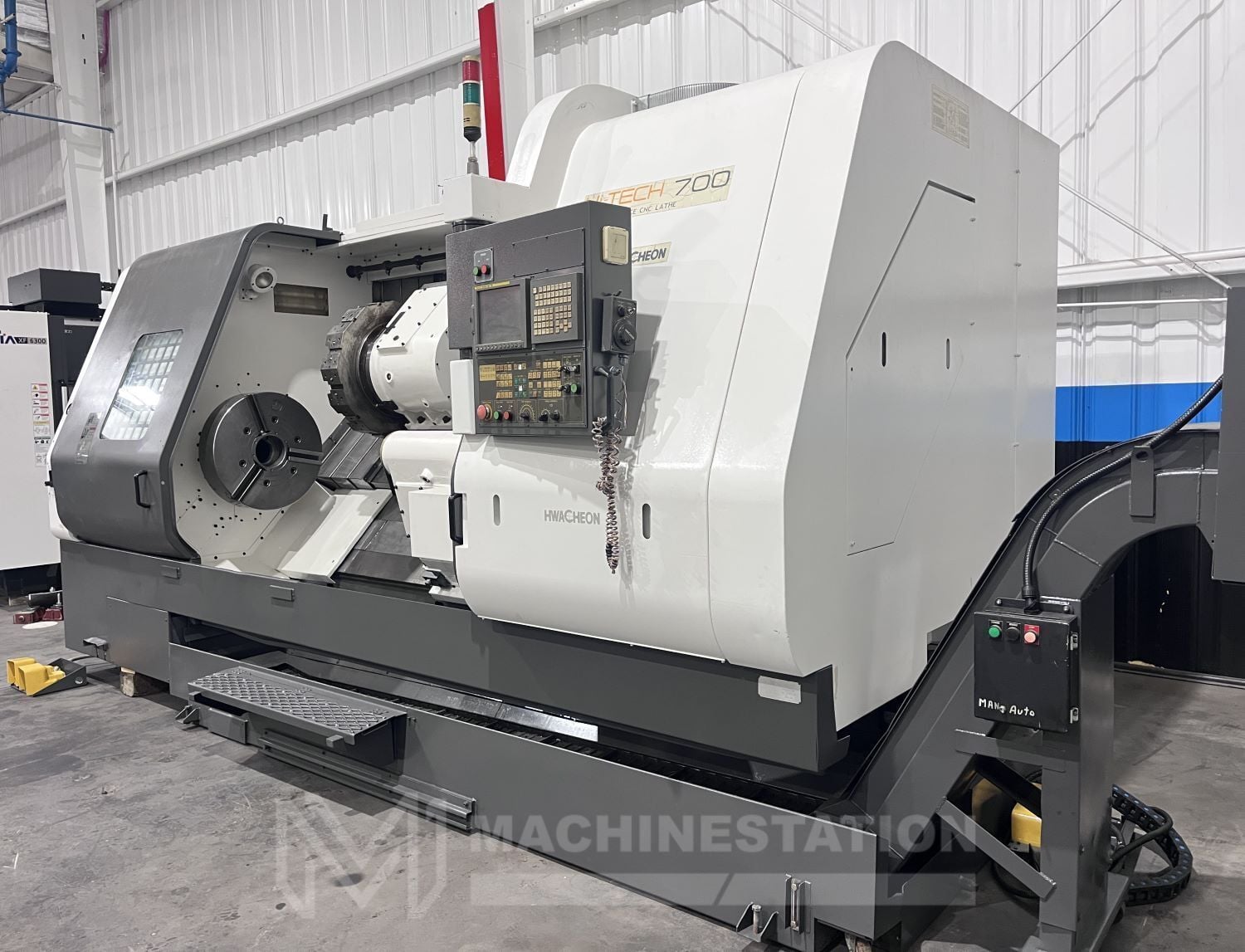 Hwacheon #Hi-Tech-700, CNC turning center, 35.4" swing, 24" chuck, 3-jaw, 4.9" bar, 80" centers, 27.56" dia. - Image 3