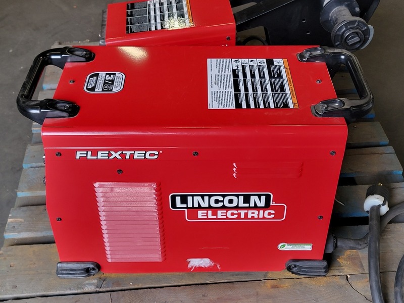 Lincoln Electric #Flextec-350X, welder with 84 dual wire feeder - Image 4