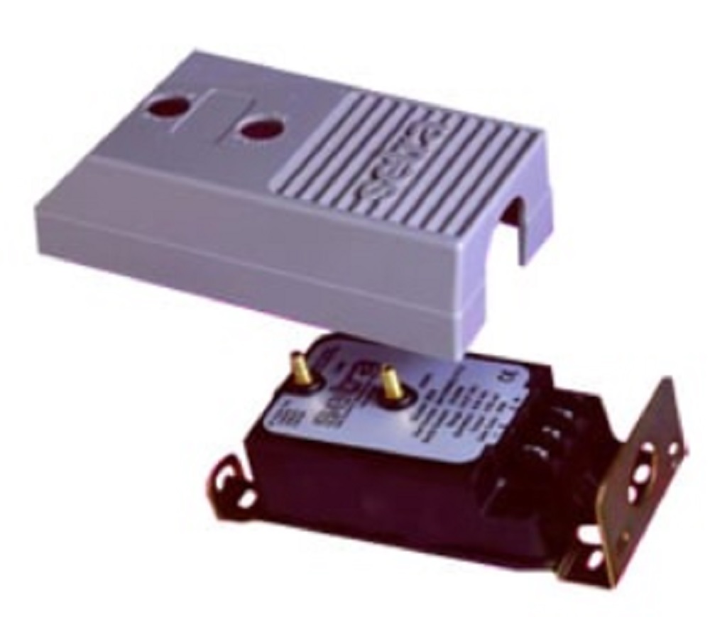 Setra 2641R05WB2DT1C 264 Dry Differential Pressure Transducer, & plusmn; 0.05" WC, 0-5 V - Image 1