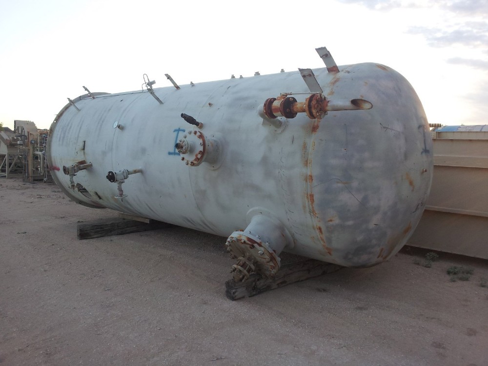 General Welding, refrigerant suction scrubber, 7'-6" ID x 11'-8" S/S, vertical, SA 212 B front back, National - Image 1