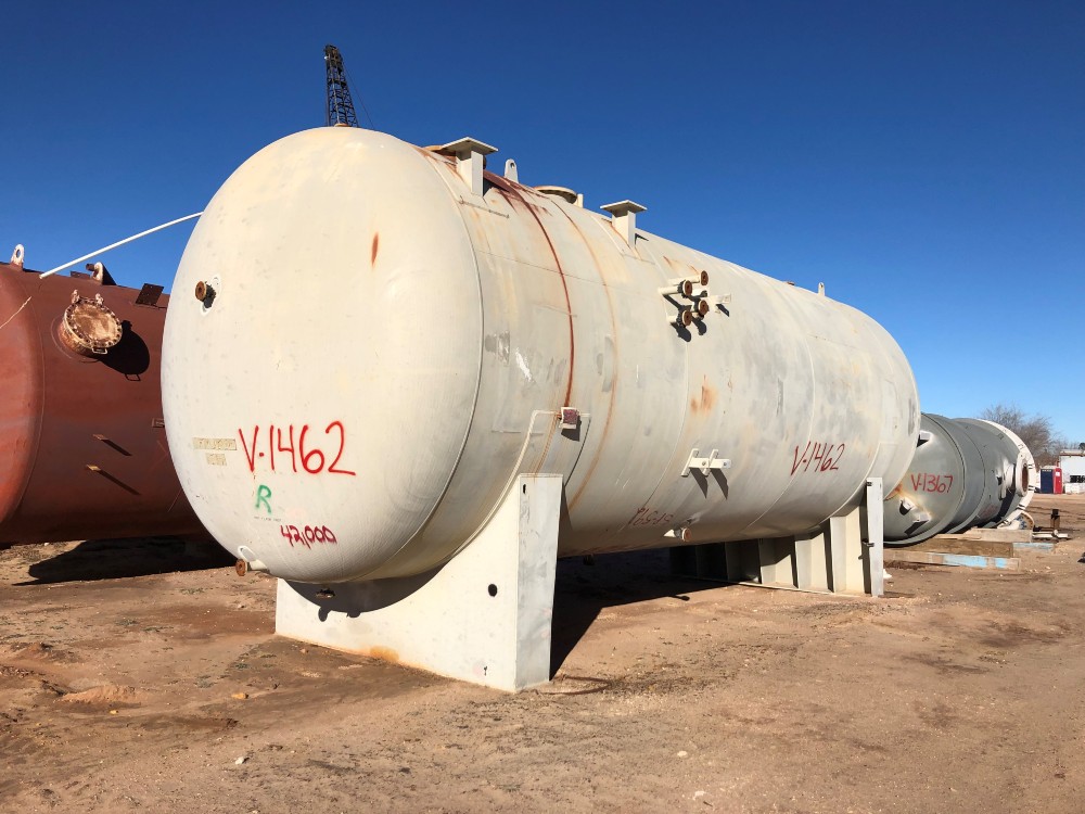 39080 gallon 162" ID x 384" -0" straight side, National Tank Co., flash tank, SA 516 70 Mat' l, MAWP 75 psi @ - Image 1
