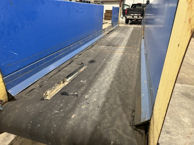 48" wide x 23' long, REM #TRC-23, transfer belt conveyor w/ stand, 35" high walls, 3 HP w/ gearbox - Image 4