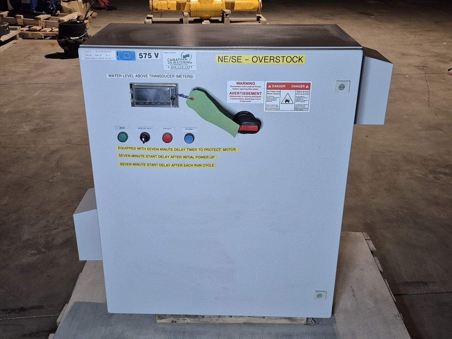15 HP ABB, ACS880-01-035A-7, VFD, 19 amp, 600 Volts, 3 phase, like new - Image 1