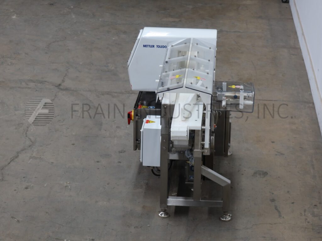 Mettler Toledo Mettler #R-Series, automatic, in line conveyor through metal detector - Image 4