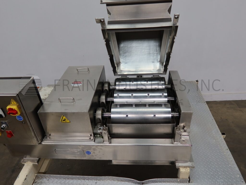 Fitzpatrick #20, roller mill, guiloriver, prebreaker, Stainless steel contact parts, 21" x 40" product feed - Image 2