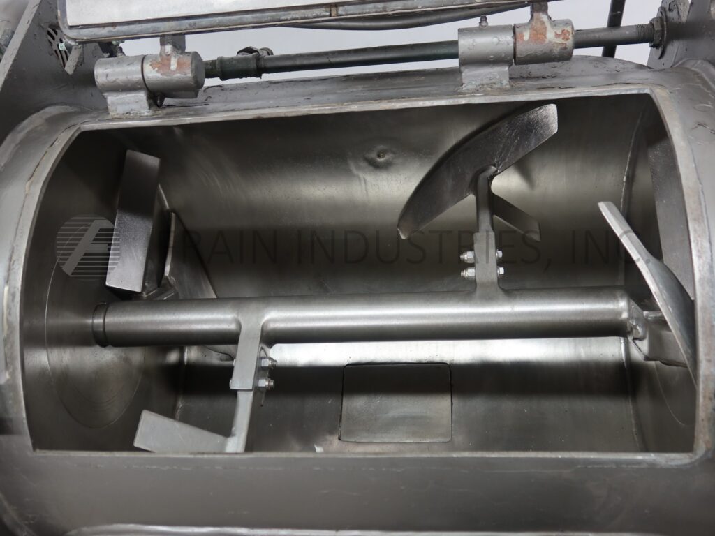 2.1 cu.ft. Littleford #FM100, 304 Stainless Steel mixer, 20" dia. x 26" long chamber, lift up / clamp down - Image 2