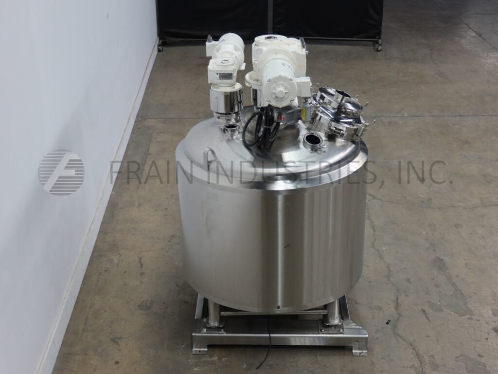 171 gallon DCI #650L, Stainless steel jacketed vacuum tank, 48" ID x 28" straight wall, dish bottom - Image 4