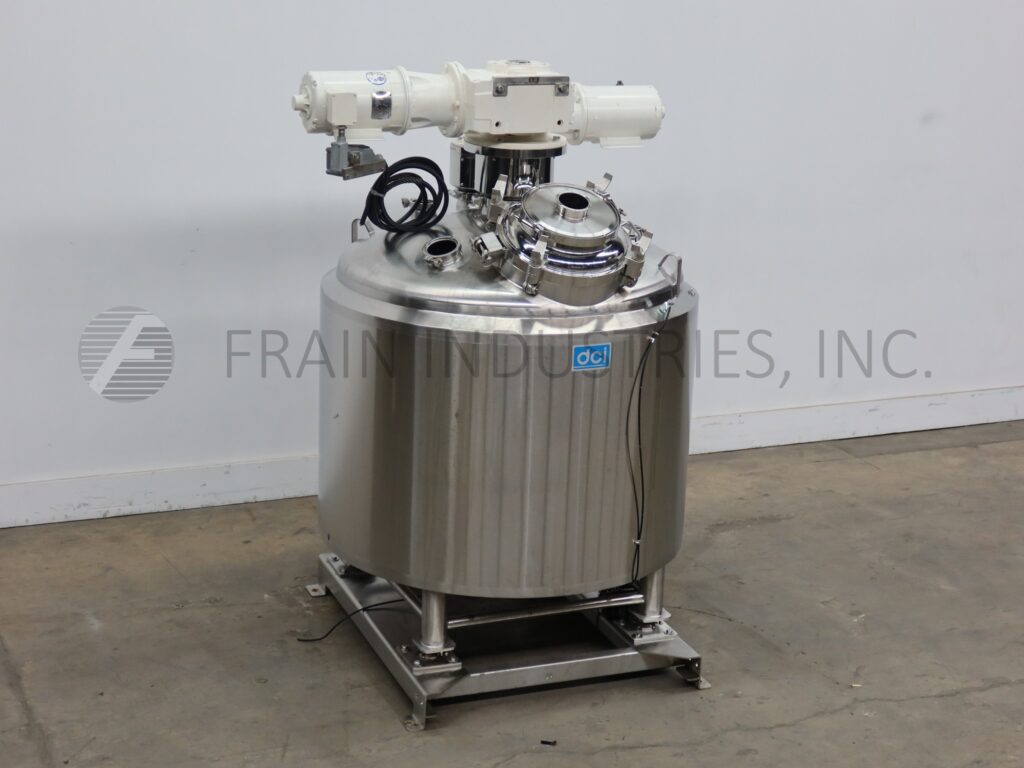 171 gallon DCI #650L, Stainless steel jacketed vacuum tank, 48" ID x 28" straight wall, dish bottom - Image 5