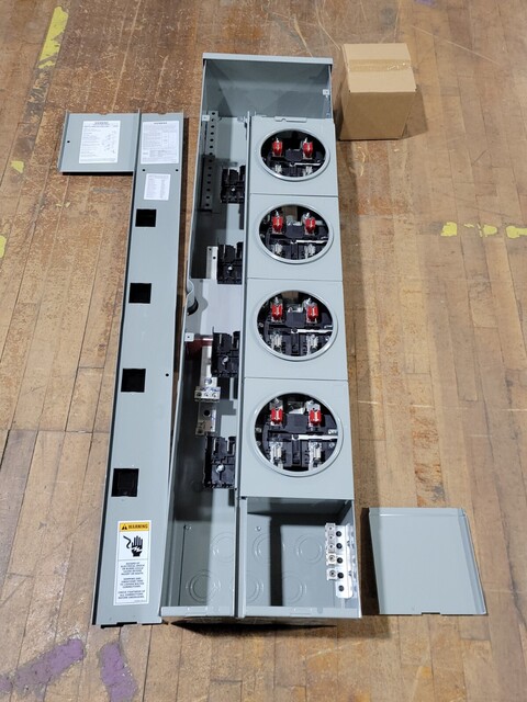 1200 Amps, Siemens #WMM41125, Power Mod Modular Metering System, 125 Amps Branch, 240 V - Image 2