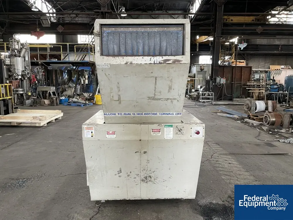 16" x 28" Cumberland #16X28, Granulator, 3-Blade Open Rotor, 20 HP, 208 V, 2002 - Image 5