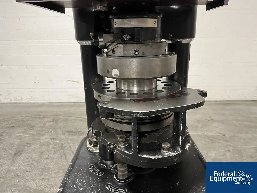 6.5 Ton Manesty #Betapress, Rotary Tablet Press, 16-Station, 90k TPH, 5/8" max tablet diameter, 11/16" max - Image 6