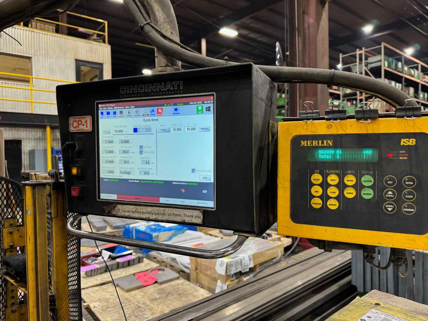 230 Ton, Cincinnati #230-FMII, CNC Hydraulic Press Brake, 12' overall, 1272" between housing, 10" stroke - Image 2