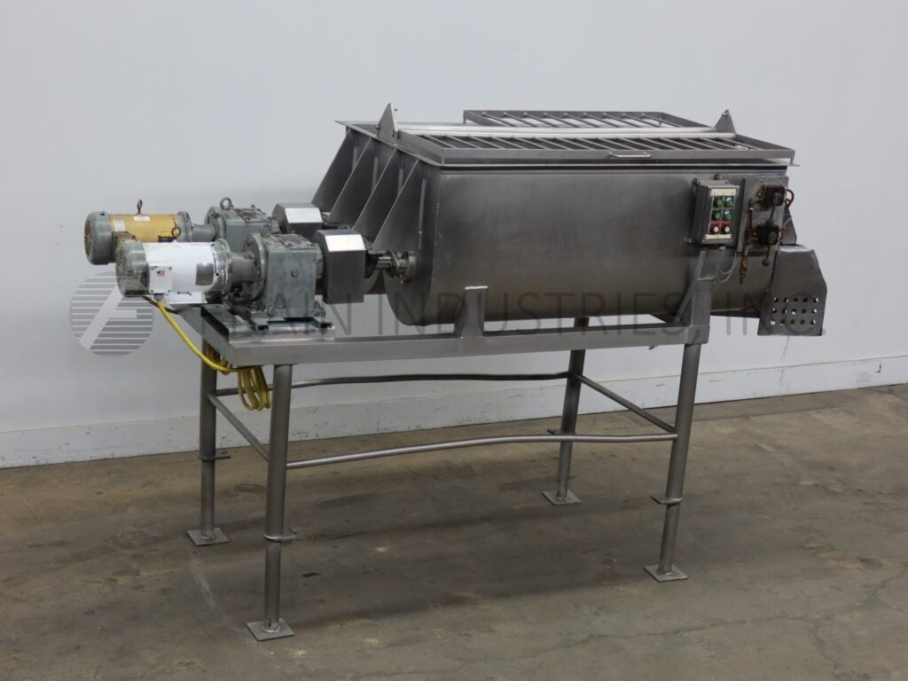 26 cu.ft. 304 Stainless Steel dual trough ribbon blender, with lift up safety grate, (2) 5 HP motor drives - Image 5
